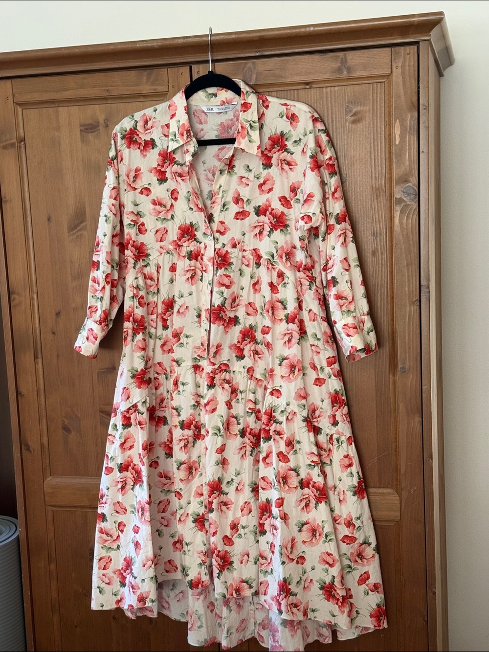 Cute like new Zara poppy flowers dress
